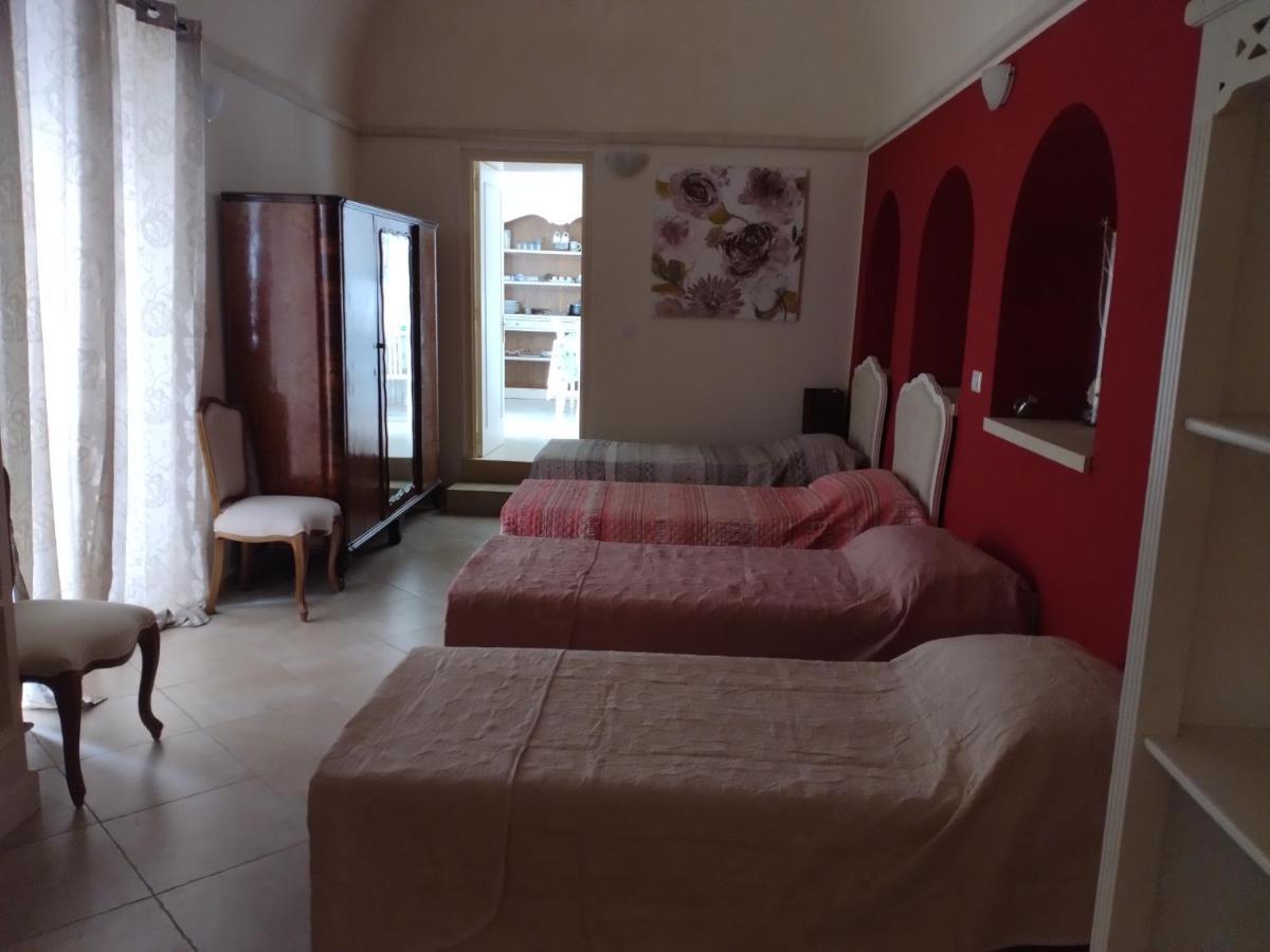 Palazzo Costantini Bed & Breakfast San Donato di Lecce Exterior photo